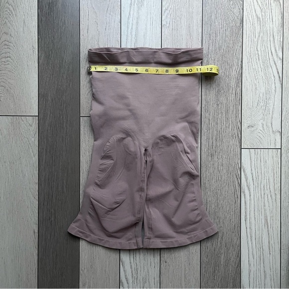SKIMS High-Waisted Shapewear in Dusty Pink - Picture 4 of 5